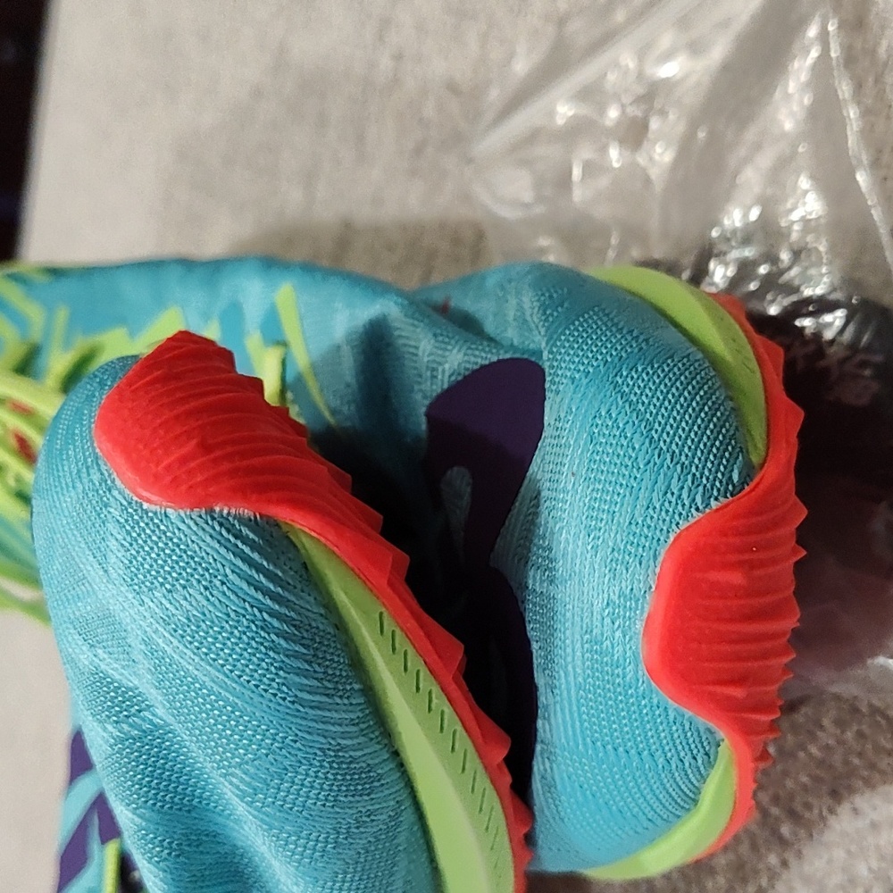 New Balance Racing Shoes Size 9 - Picture 5 of 9